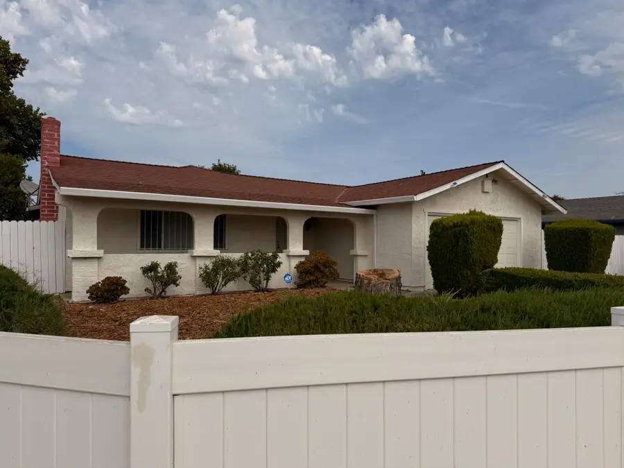 8501 Elaine Drive, Sacramento, CA 95828 - Image #3