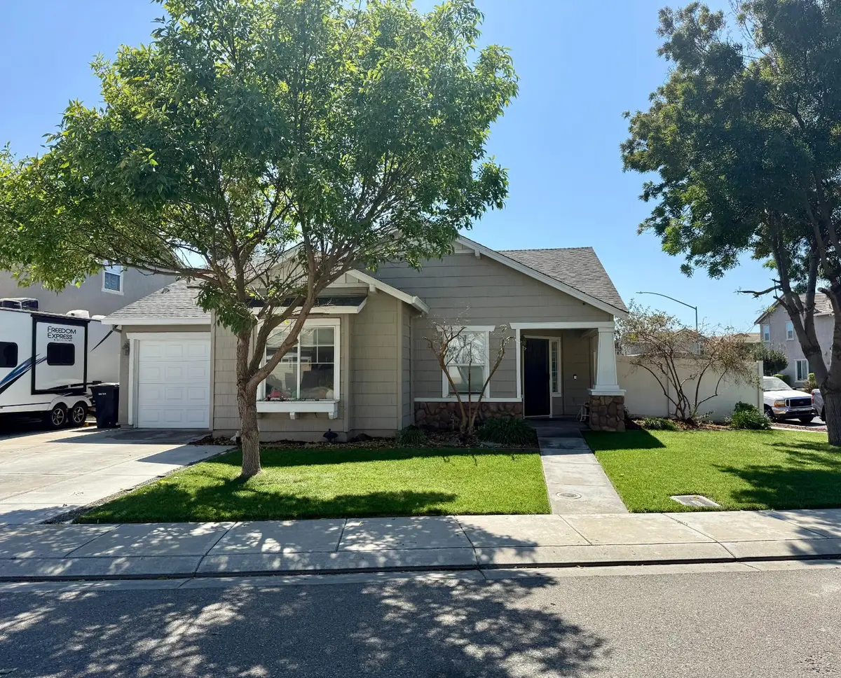 2302 Bungalow Court, Riverbank, CA 95367 - Image #1