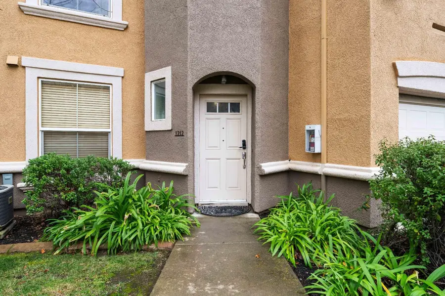 1212 Vessona Circle, Folsom, CA 95630 - Image #3