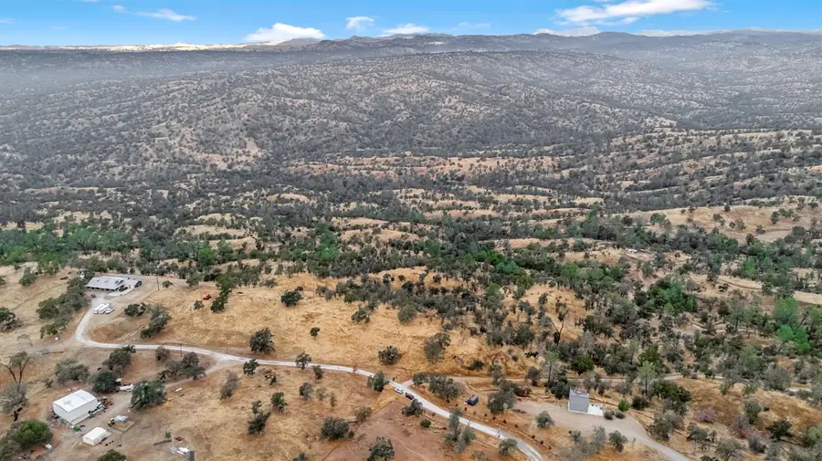 37749 Misty Ridge Road, Raymond, CA 93653 - #2