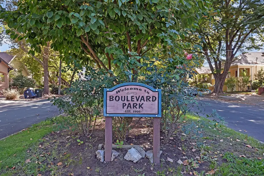 327 22nd Street, Sacramento, CA 95816 - #3