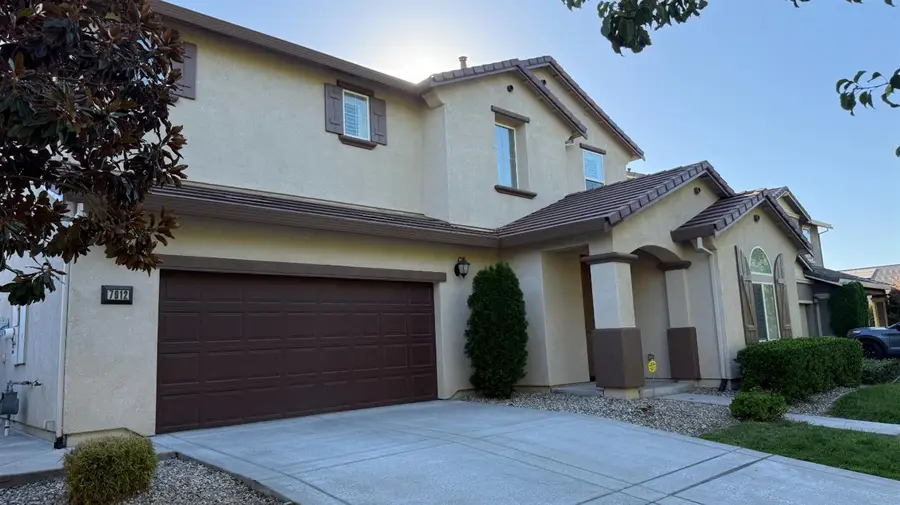 7912 Cellana Drive, Elk Grove, CA 95757 - Image #2
