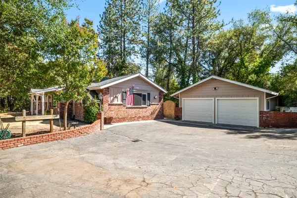 5761 Forest Lake Road, Diamond Springs, CA 95619