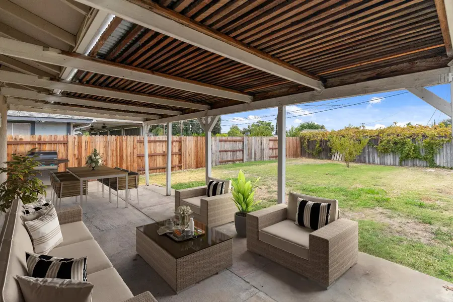 4006 Cortright Way, North Highlands, CA 95660 - Image #3