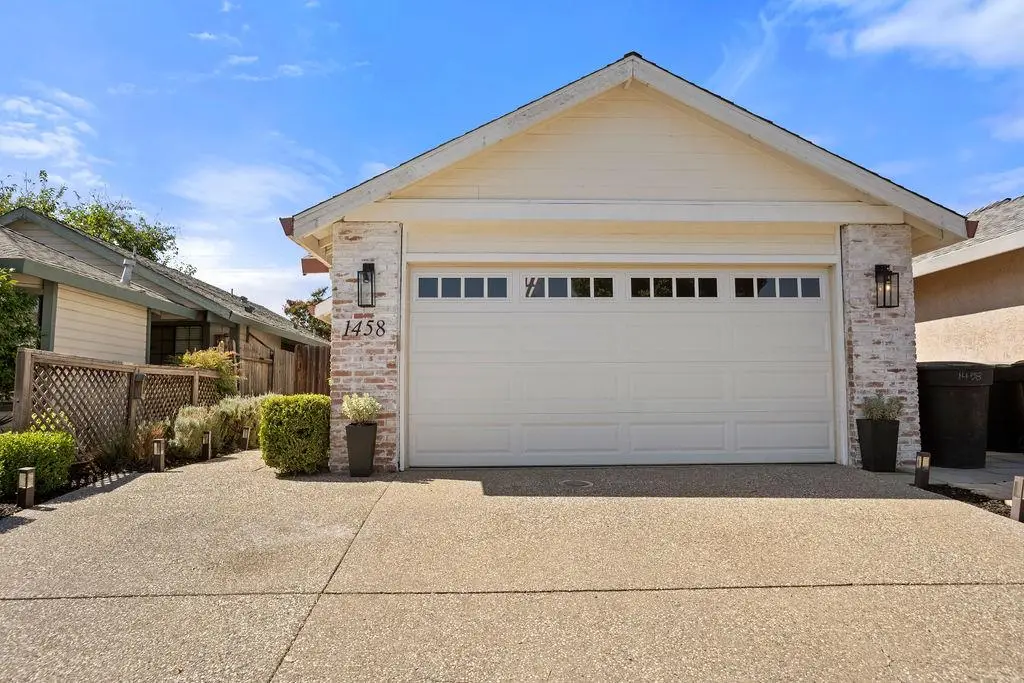 1458 W Hidalgo Circle #W, Roseville, CA 95747 - Image #1