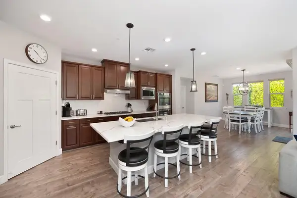 6065 Hot Springs Drive, El Dorado Hills, CA 95762