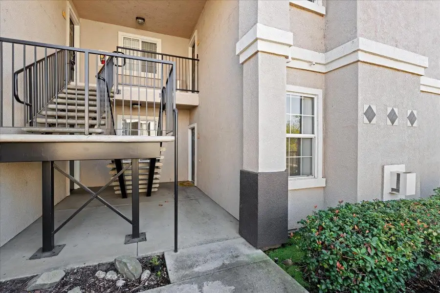 885 Halidon Way #811, Folsom, CA 95630 - Image #2
