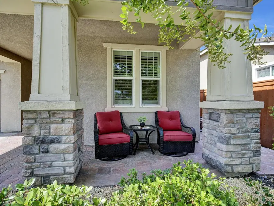 582 Pasture Avenue, Lathrop, CA 95330 - Image #2