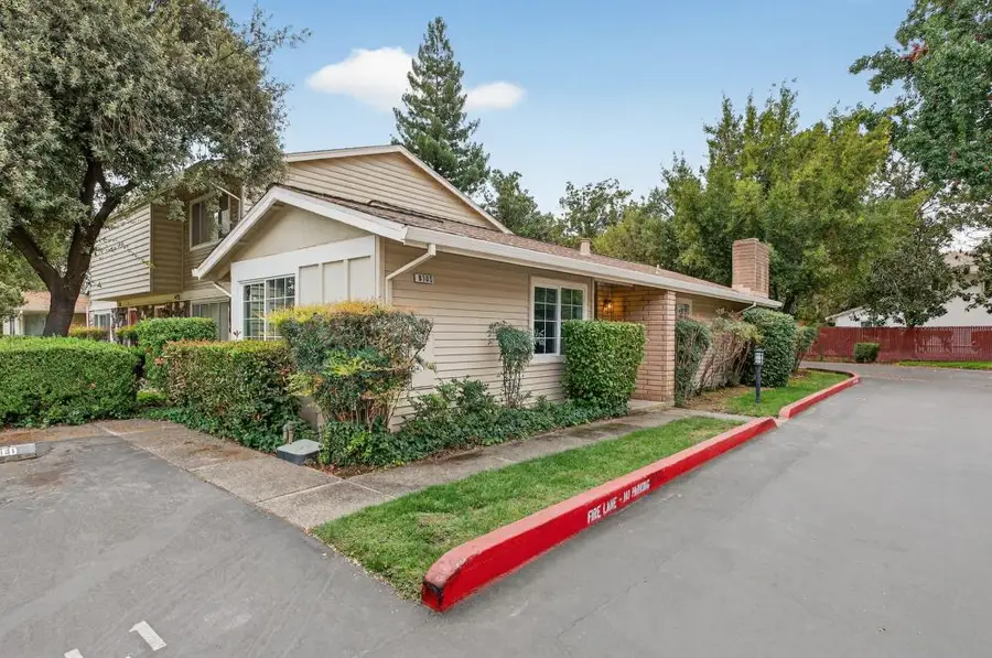 8105 La Riviera Drive, Sacramento, CA 95826 - #3