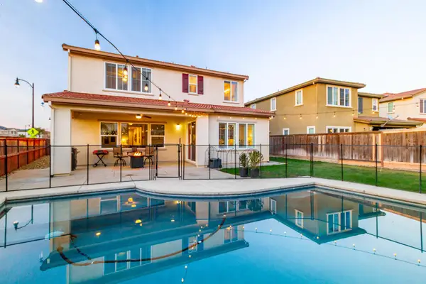 9855 Cape Verde Drive, Elk Grove, CA 95757