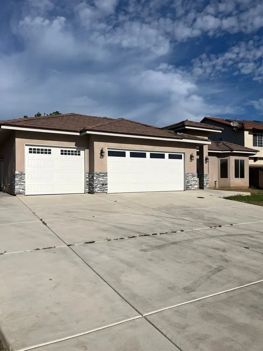 8230 Lake Shore Drive, Chowchilla, CA 93610 - Image #2