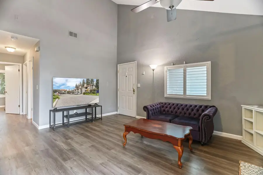 625 N Church Street #8, Lodi, CA 95240 - Image #3