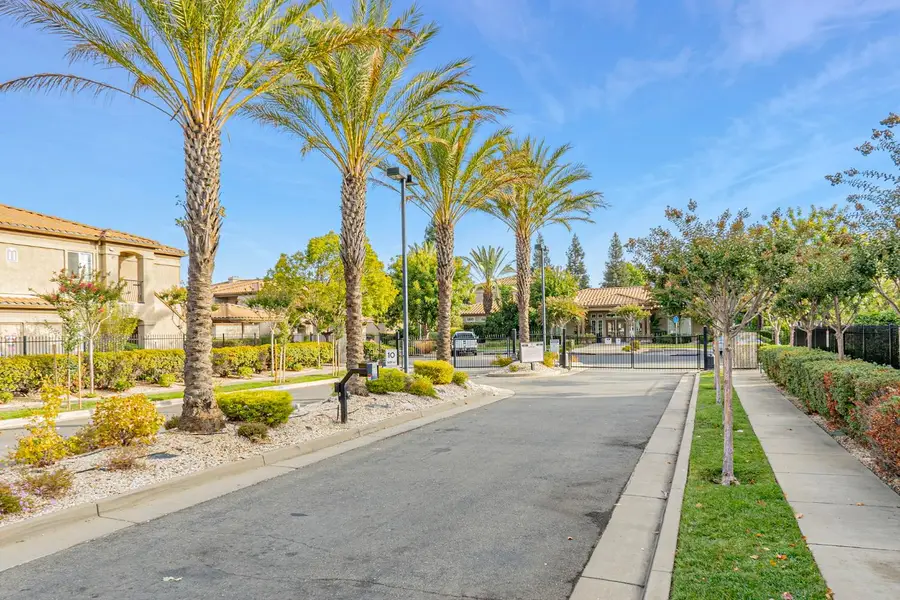 4200 E Commerce Way #924, Sacramento, CA 95834 - Image #2