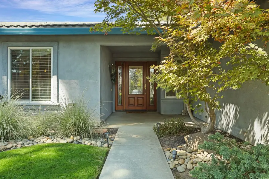 3790 Hatchers Circle, Stockton, CA 95219 - Image #2