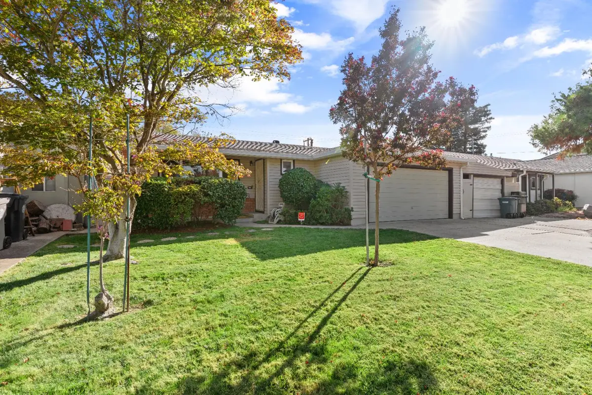 2342 Cork Circle, Sacramento, CA 95822 - Image #1