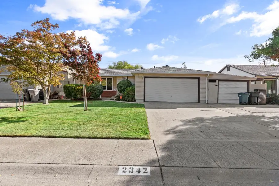 2342 Cork Circle, Sacramento, CA 95822 - Image #2