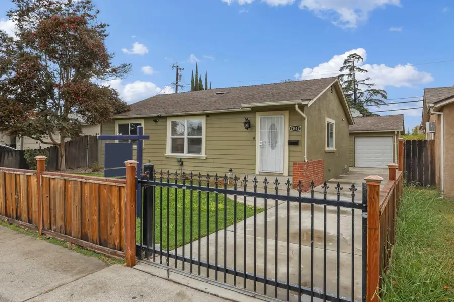 2047 Country Club Boulevard, Stockton, CA 95204 - Image #2