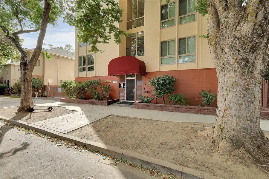2320 P Street, Sacramento, CA 95816 - Image #3