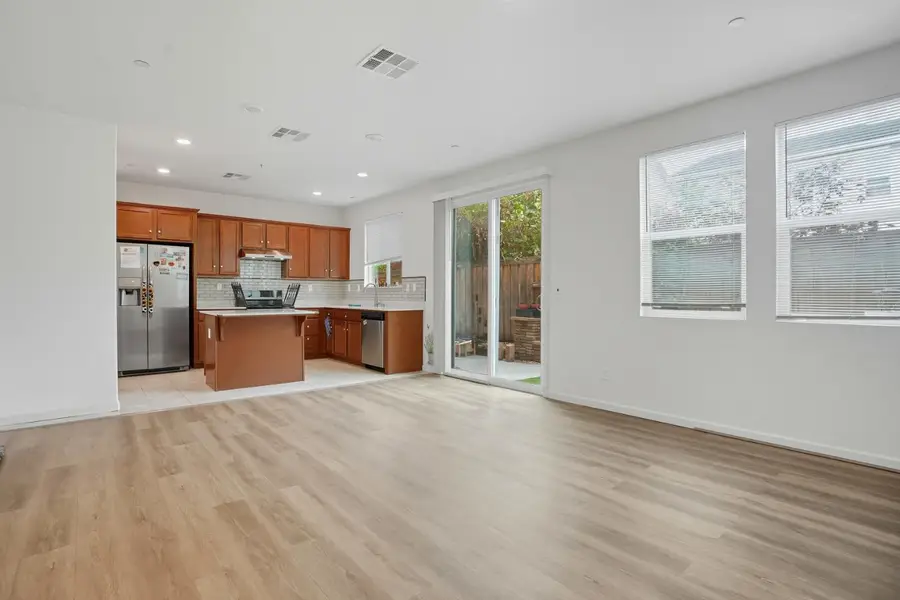 8170 Kramer Ranch Lane, Elk Grove, CA 95758 - Image #3