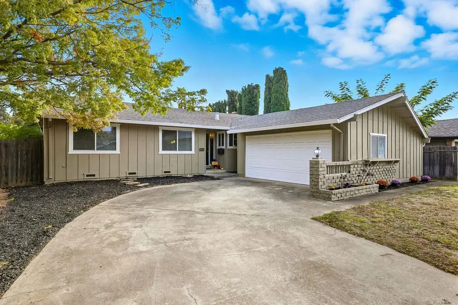 8964 Sutters Gold Drive, Sacramento, CA 95826 - Image #2