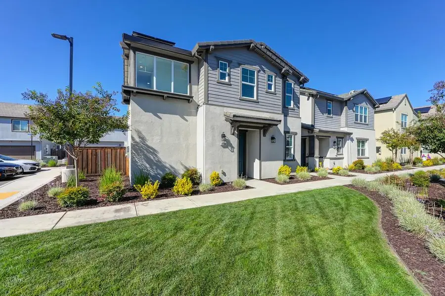 17500 Beachwood Road, Lathrop, CA 95330 - Image #3