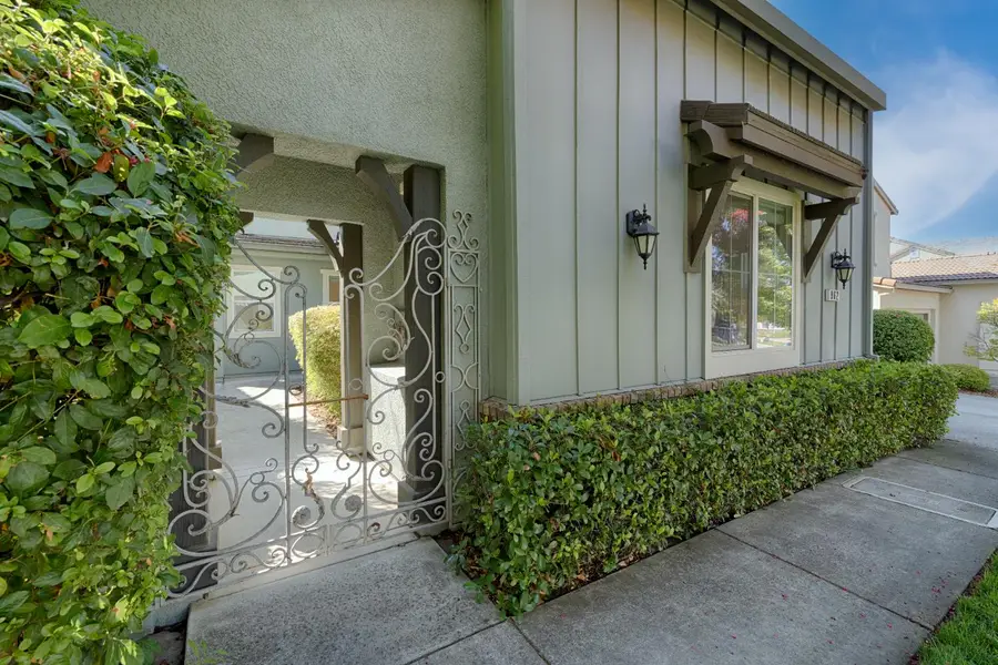 962 Browning Lane, Rocklin, CA 95765 - Image #2