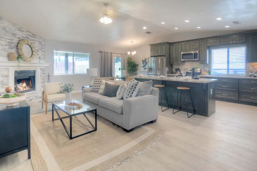 208 1st Street, Lincoln, CA 95648 - Image #2