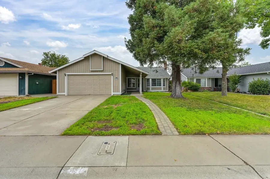 4825 Taylor Street, Sacramento, CA 95838 - Image #2