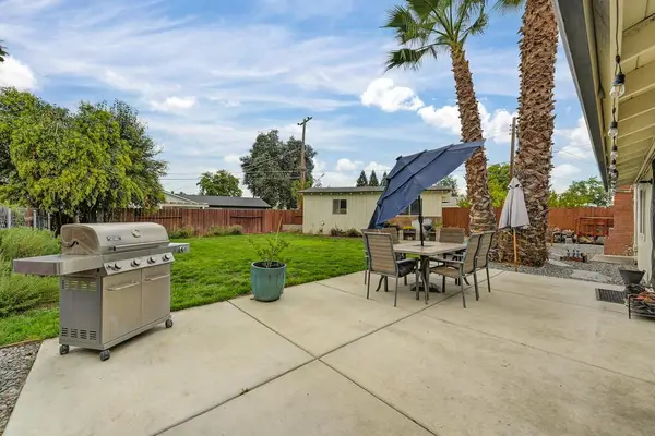 7025 Auburn Boulevard, Citrus Heights, CA 95621