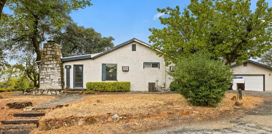 225 Flood Road, Auburn, CA 95603 - Image #2