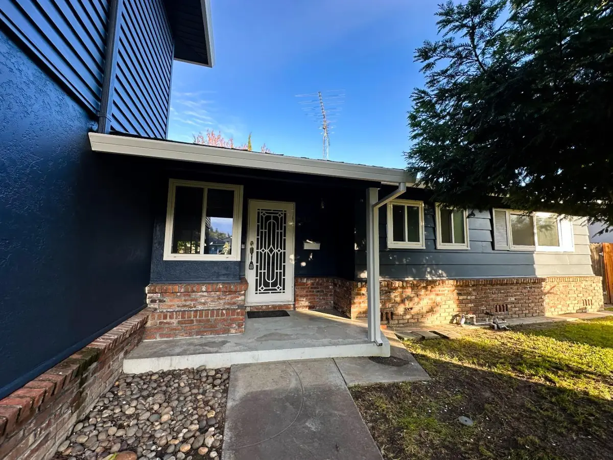 4801 Da Rosa Drive, Sacramento, CA 95822 - Image #1
