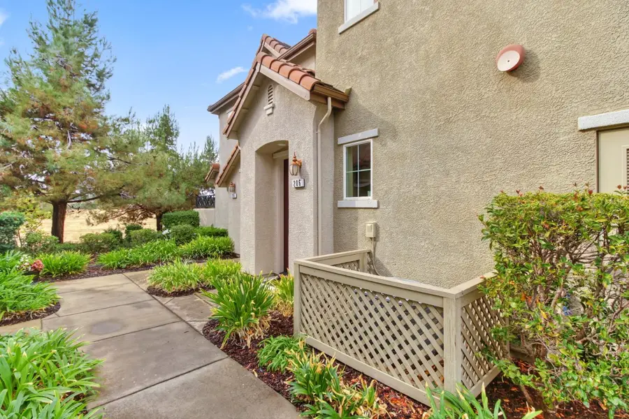 206 Rivage Circle, Folsom, CA 95630 - Image #3