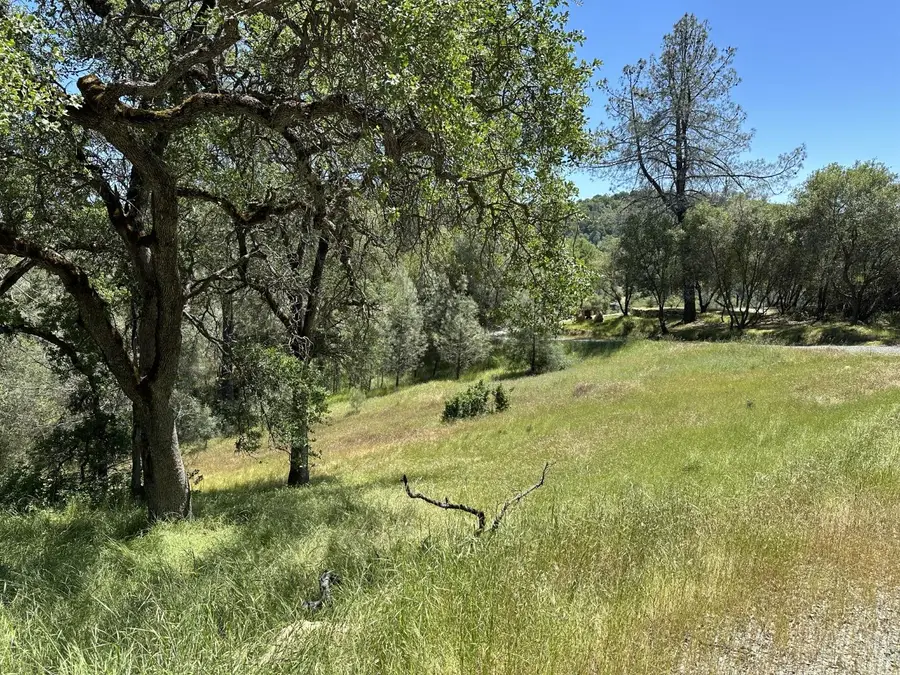 12787 Country Heights Drive, Penn Valley, CA 95946 - Image #2