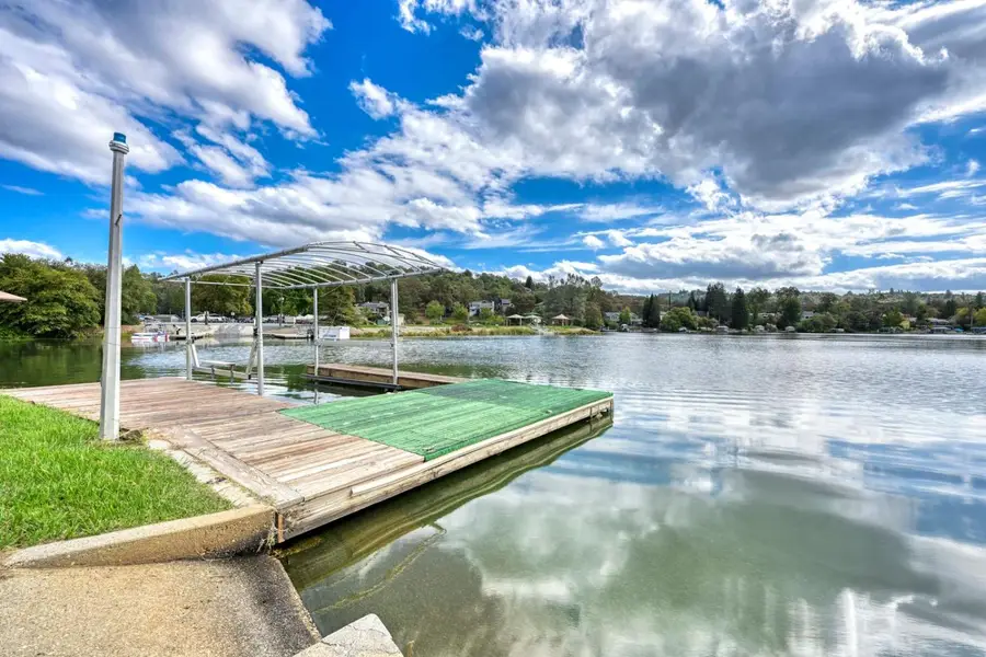 18209 Wildflower Drive, Penn Valley, CA 95946 - Image #3