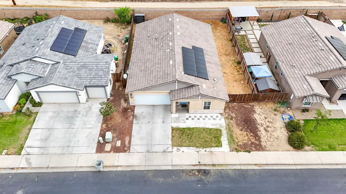 1940 Truckee, Atwater, CA 95301 - #1