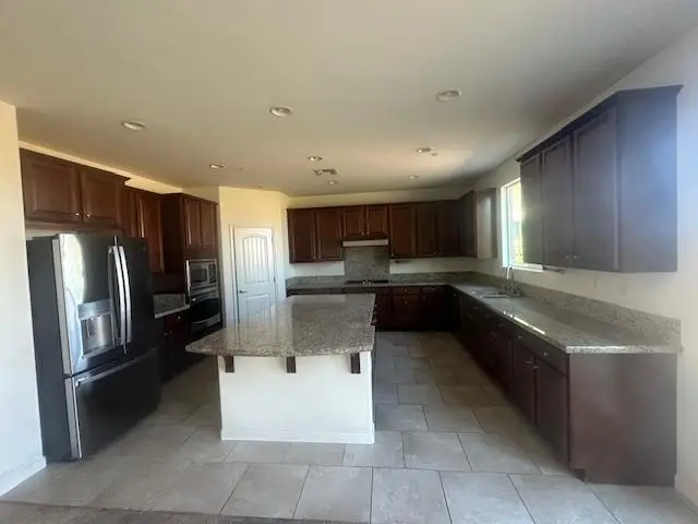 12011 Quail Falls Way, Rancho Cordova, CA 95742 - Image #2