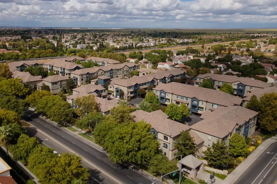 2001 Club Center Drive #2107, Sacramento, CA 95835 - Image #2