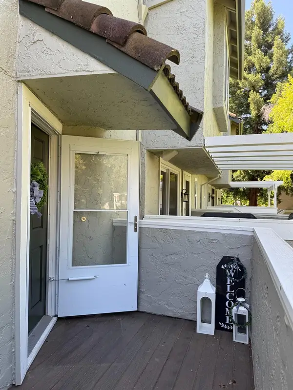 3014 Swallows Nest Drive, Sacramento, CA 95833