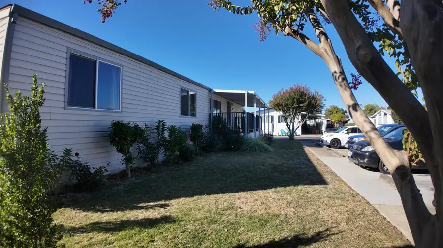 92 Bainbrook Street, Sacramento, CA 95828 - Image #3