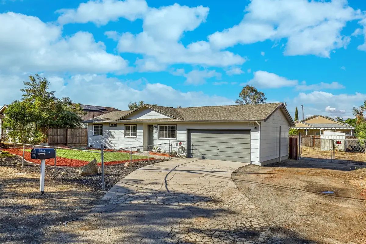 721 Pinedale Avenue, Sacramento, CA 95838 - Image #1