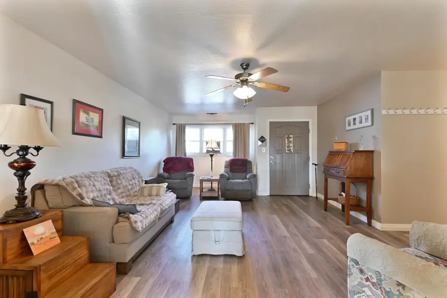 10471 Mariposa Avenue, Jackson, CA 95642 - Image #2