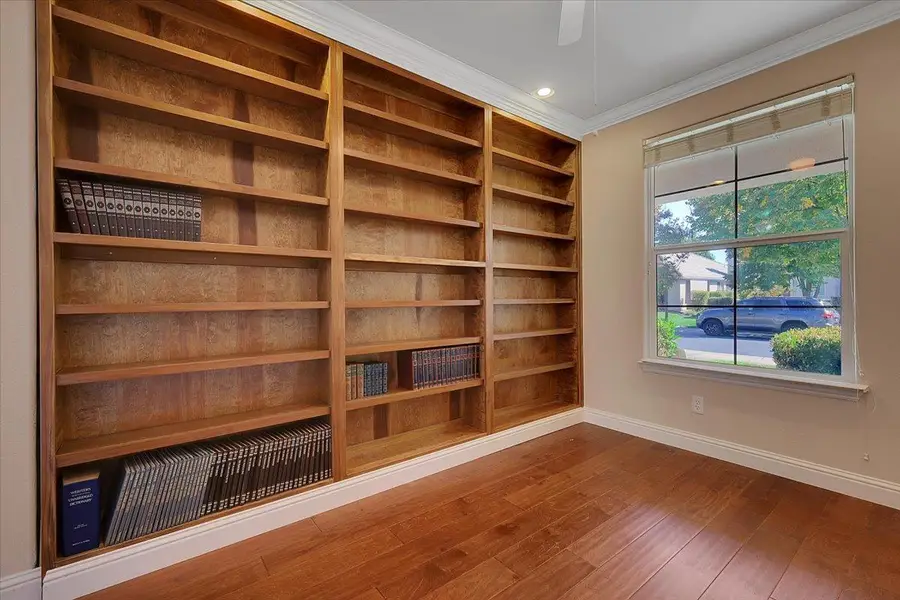 2677 San Marin Lane, Sacramento, CA 95835 - Image #2