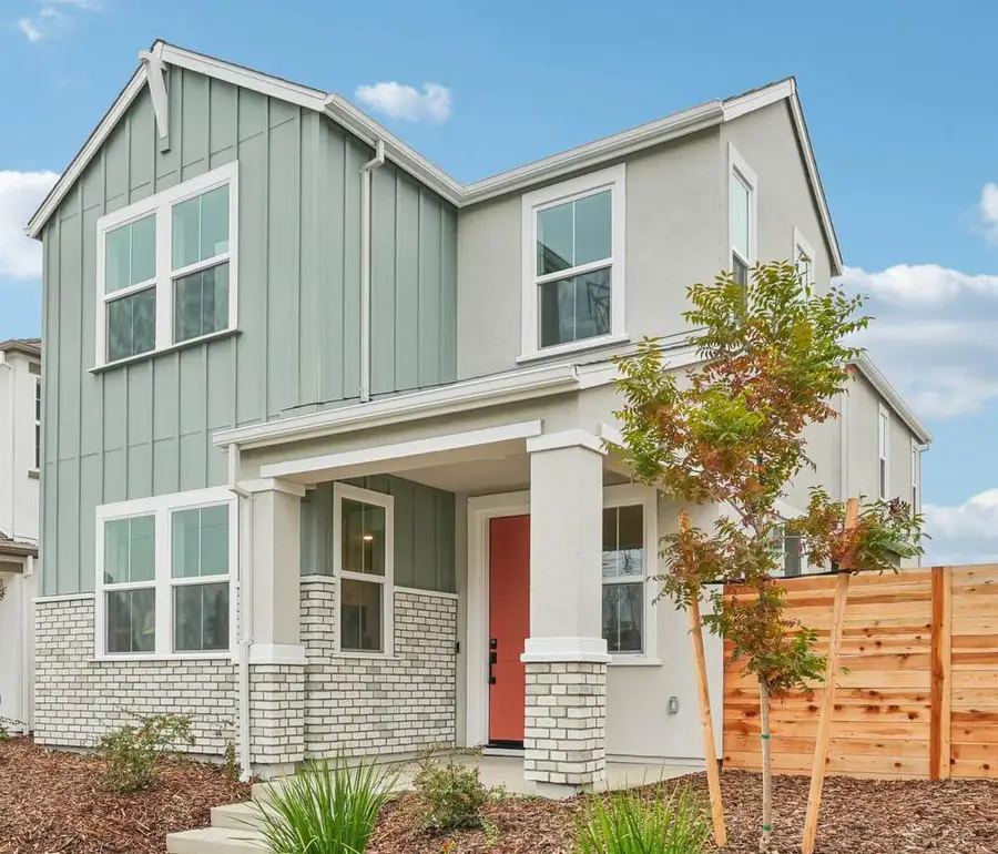 6419 Jacinto Avenue, Sacramento, CA 95823 - Image #2