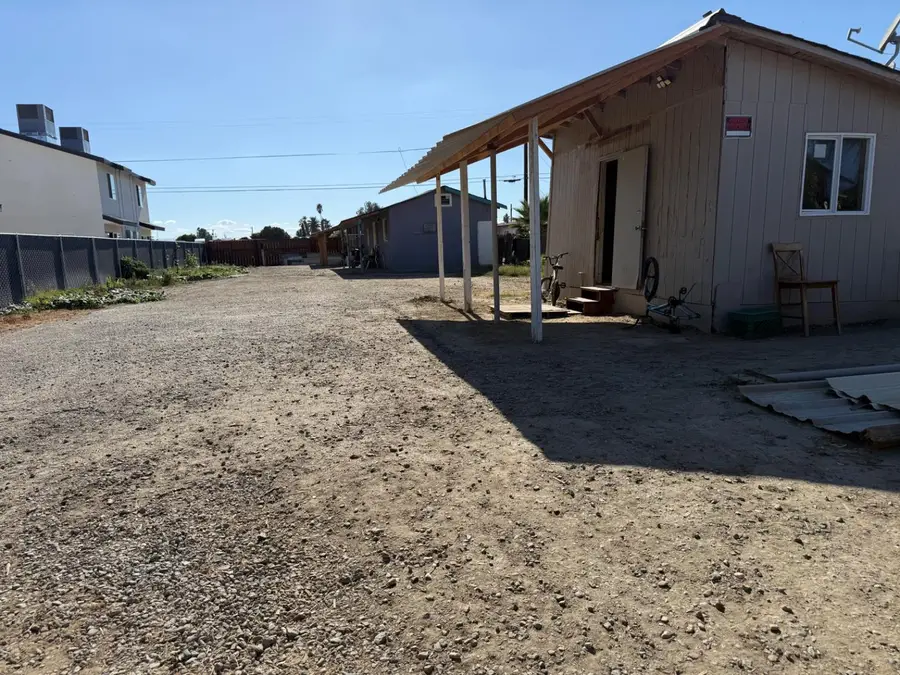 636 Lolita, Mendota, CA 93640 - Image #2