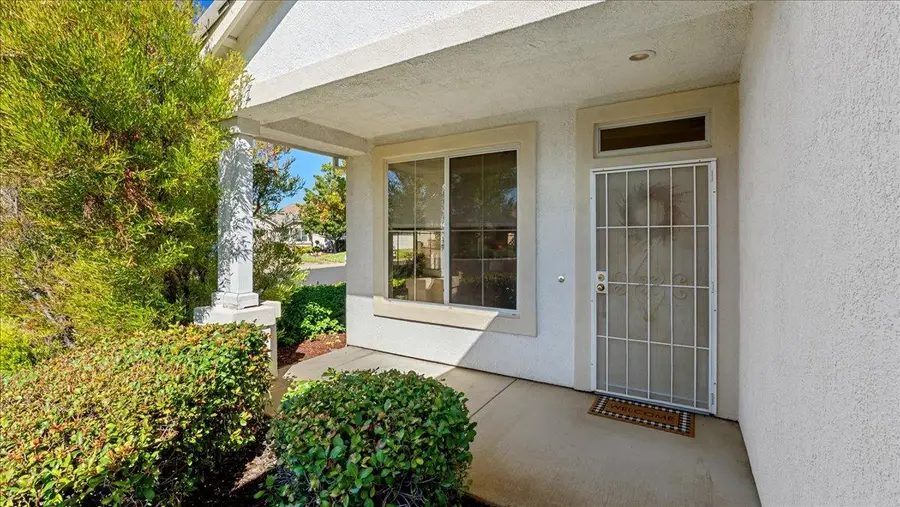 301 Wagonmaster Court, Roseville, CA 95747 - Image #2