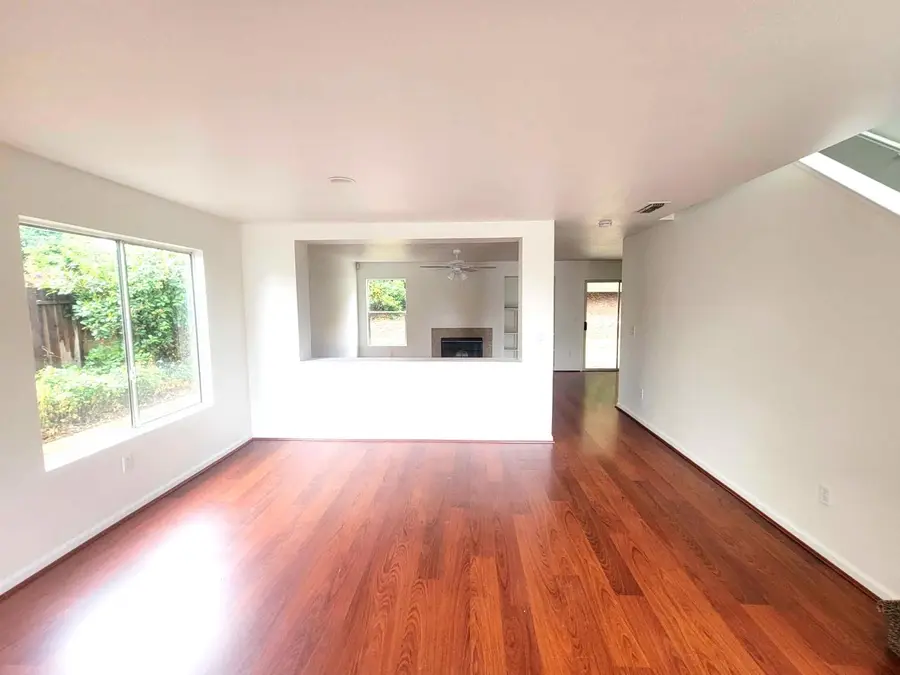 1914 Harvest Court, Rocklin, CA 95765 - Image #3