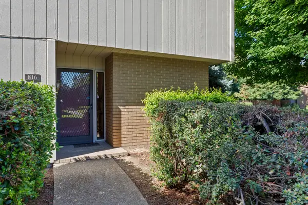 816 Elmhurst Circle, Sacramento, CA 95825