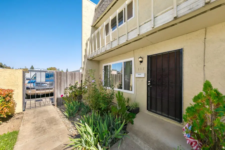 736 W Lincoln Avenue #138, Woodland, CA 95695 - Image #3