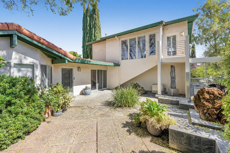 5033 El Cemonte Avenue, Davis, CA 95618 - Image #3