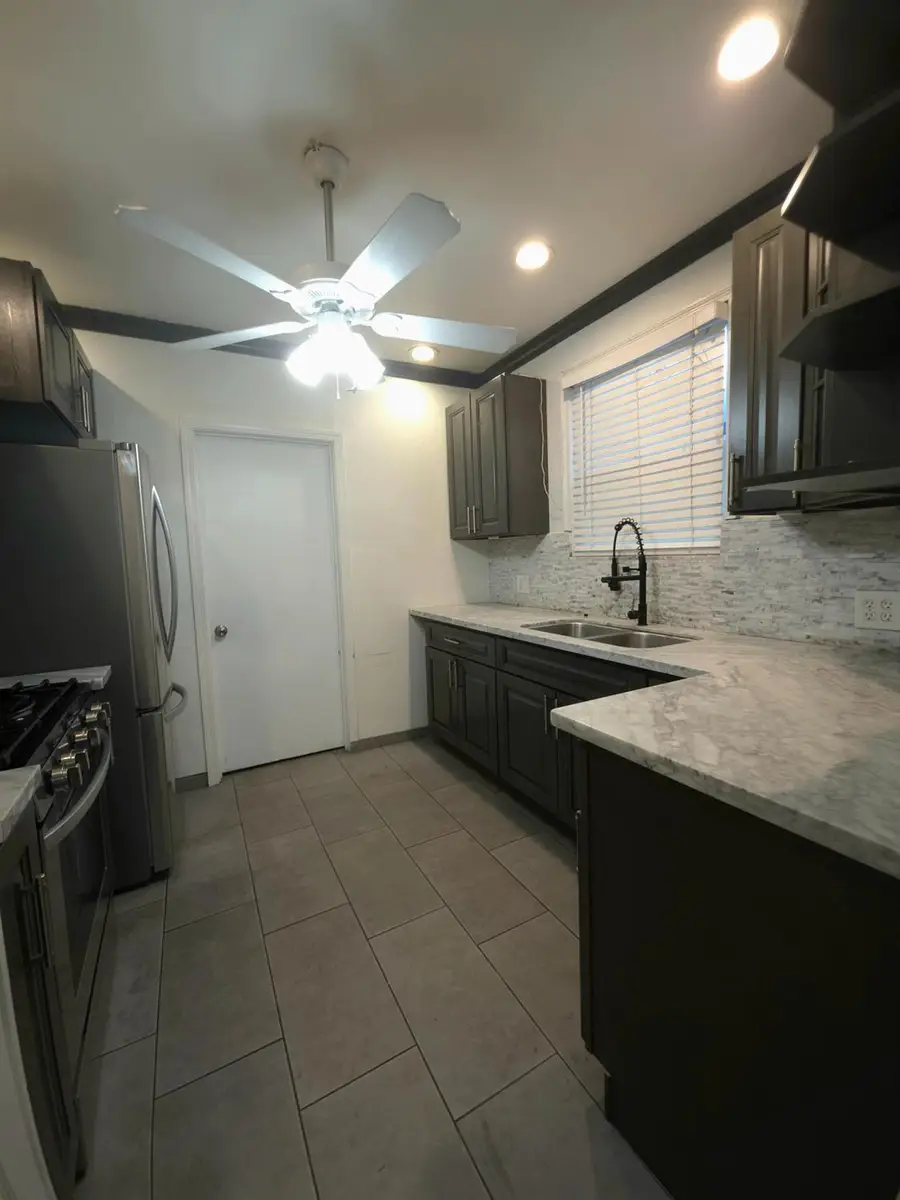 1751 Sycamore Avenue, Stockton, CA 95205 - Image #3